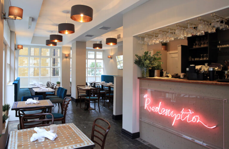 181a4567 orig 768x501