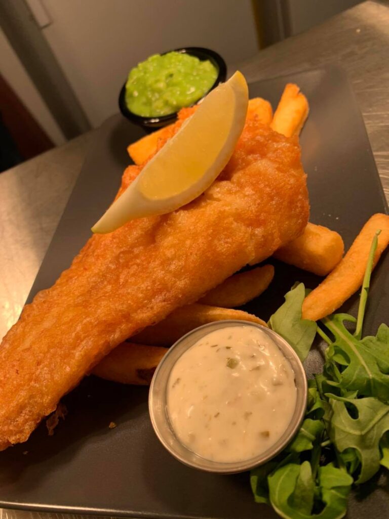 115643007 192764578936287 7964135182718638819 o 768x1026