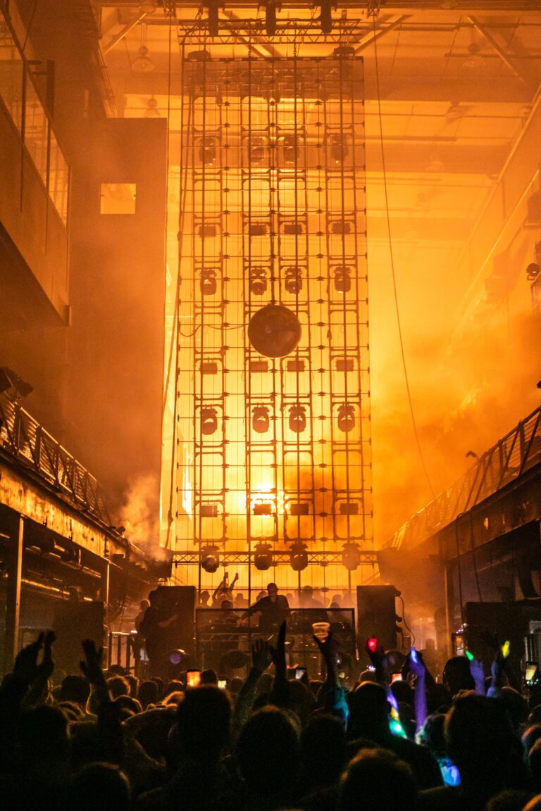 86293260 2552031368344073 2298391464293433344 o 768x1152