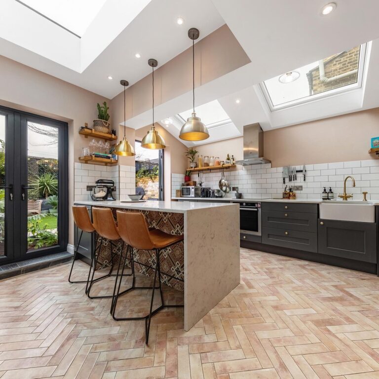 89942216 1078550759163887 3420486648587091968 o 768x768