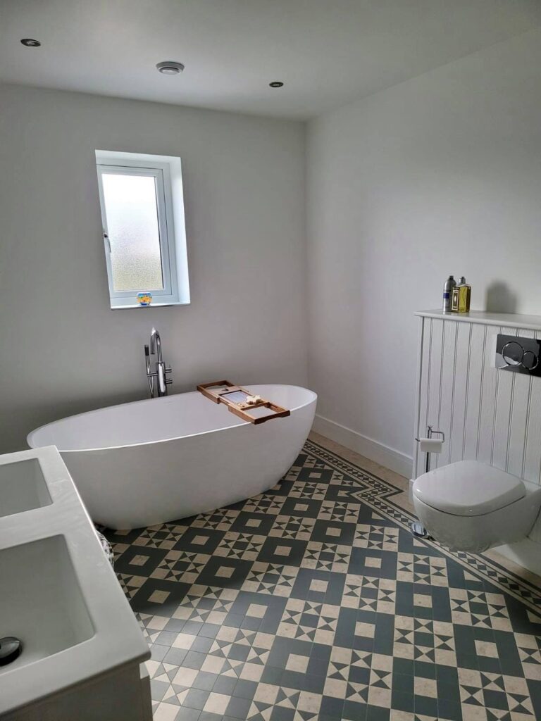 147183120 3715715495213442 196832944166394226 n 768x1024