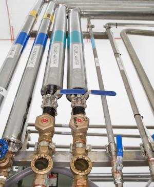 18 548 365 139 0 300 365 1