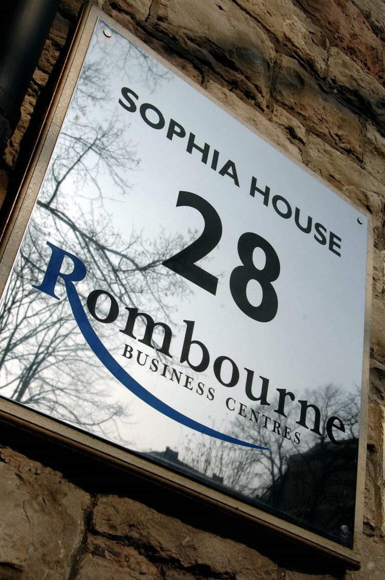 239353726 3009777259235343 4596822308308092292 n 768x1156