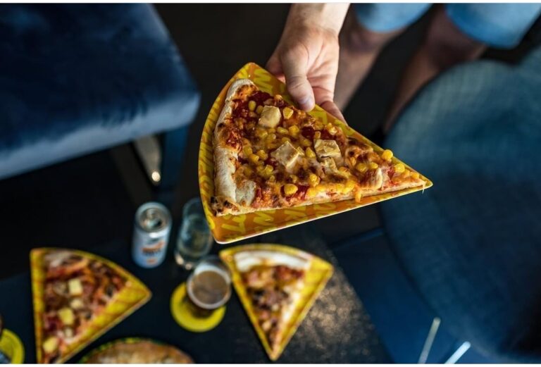 Screenshot 20211214 043459 Instagram 768x521