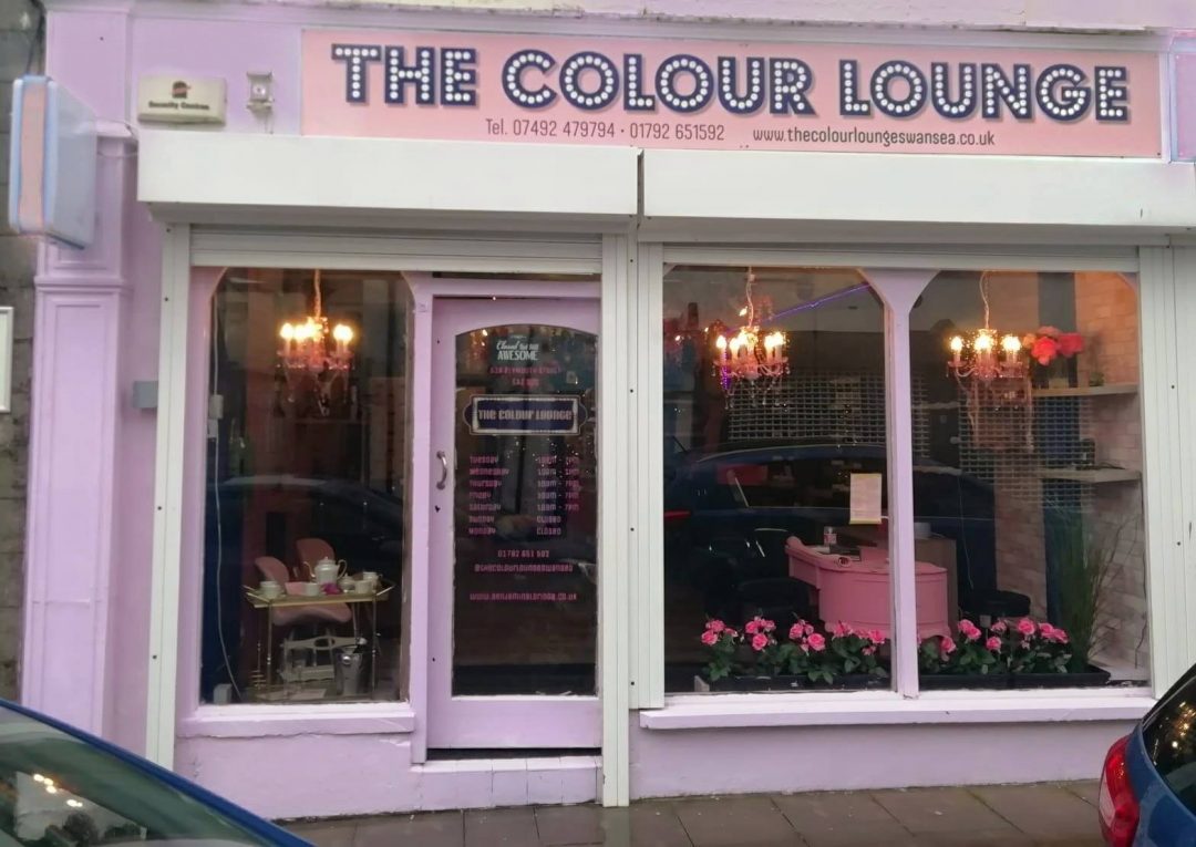 THE COLOUR LOUNGE ~ Quinndex