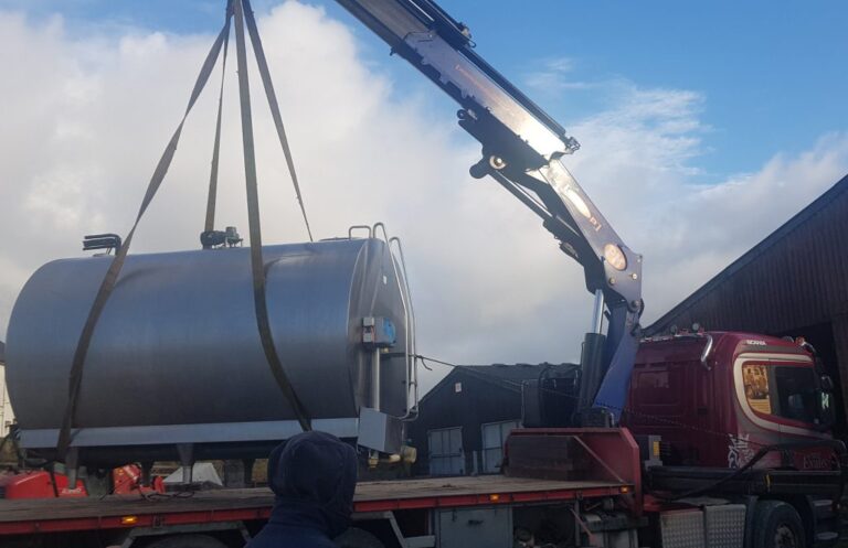 tank lorry lift 2 1024x662 1 768x497