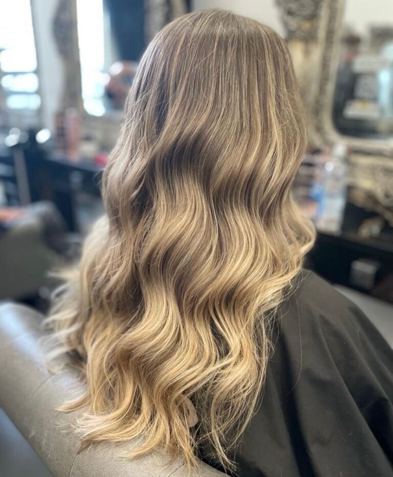 281861246 2341568732650674 2849323507712381917 n 768x933