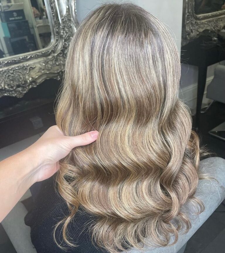 289568966 2359249890882558 5934047088095581544 n 768x863