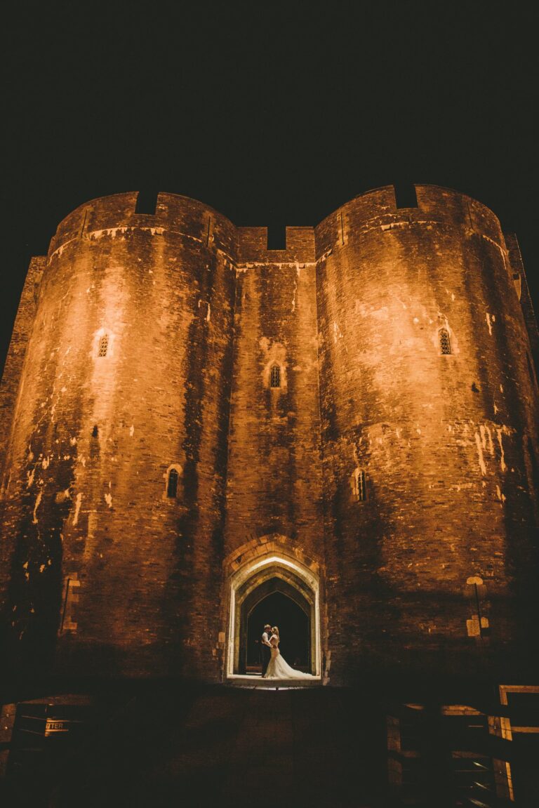 44288154 2302880423302312 8682806611166625792 n 768x1151