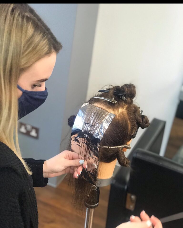 121538360 2089356364529828 5913669157498167120 n 768x959