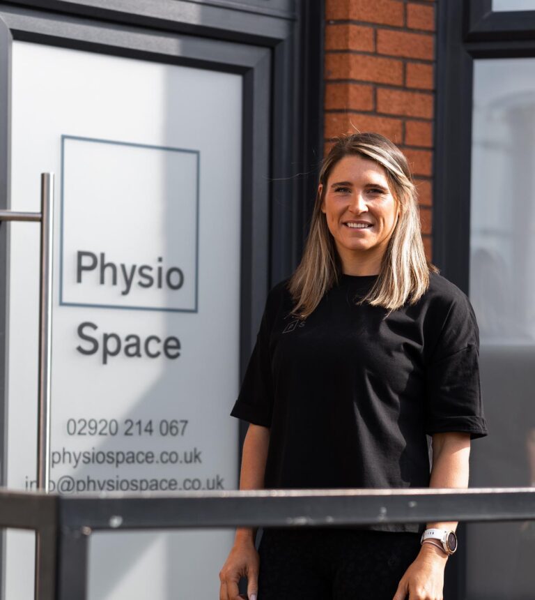 282058445 2050477851824854 2159667590820398202 n 768x860