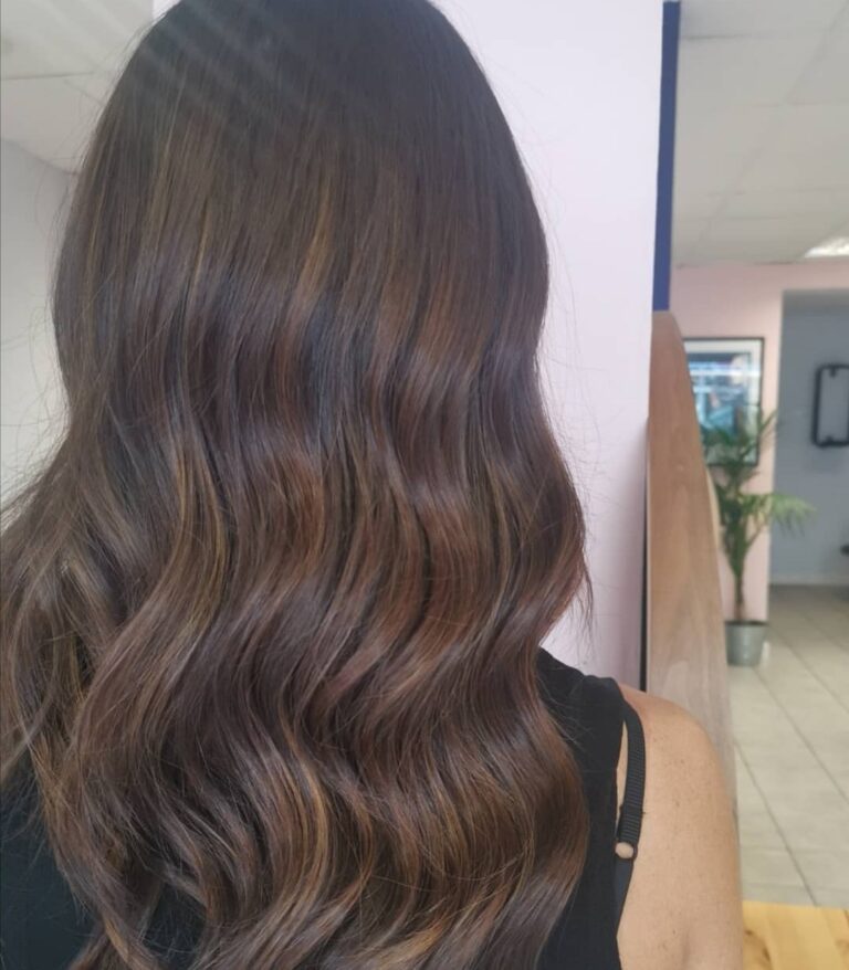 72311041 2352256305089099 6139812855240720384 n 768x878