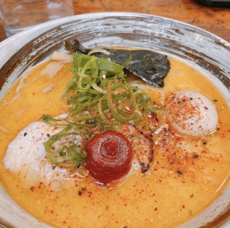 8E7EF198 40EF 465B B7B5 3501933F2242 768x761