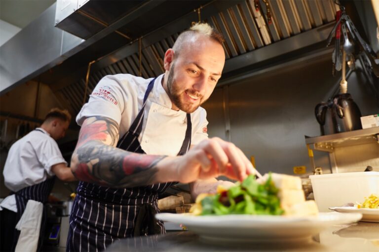 15 08 17 RedLionWest  MG 8125 768x512